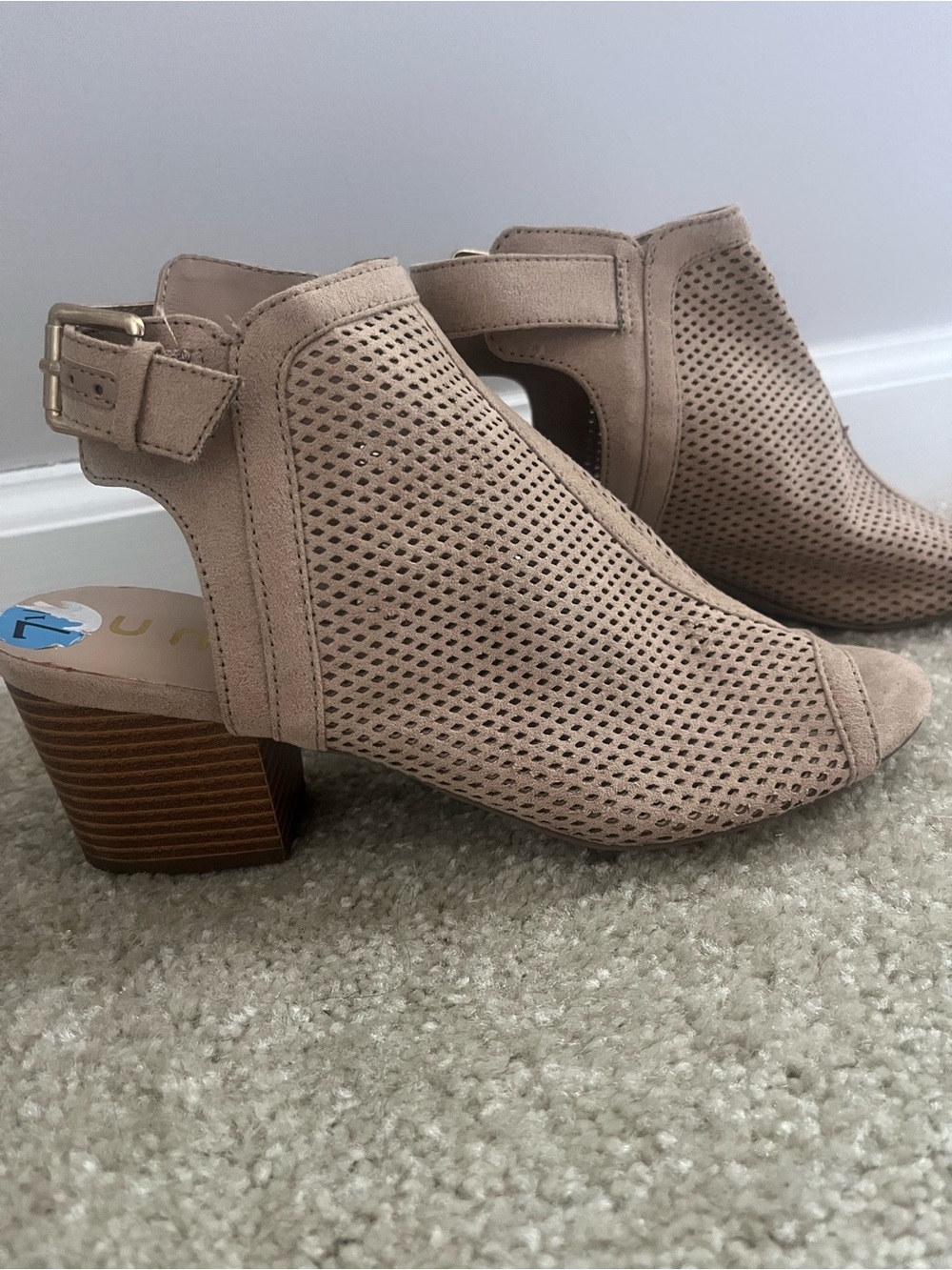 Women's Open-Toe Block Heel Sandals - Taupe Size 7.5